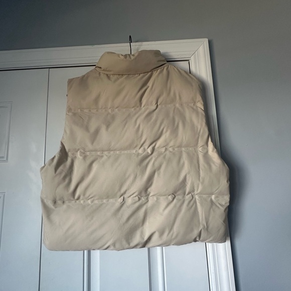 Zara Puffer Vest - Picture 2 of 5